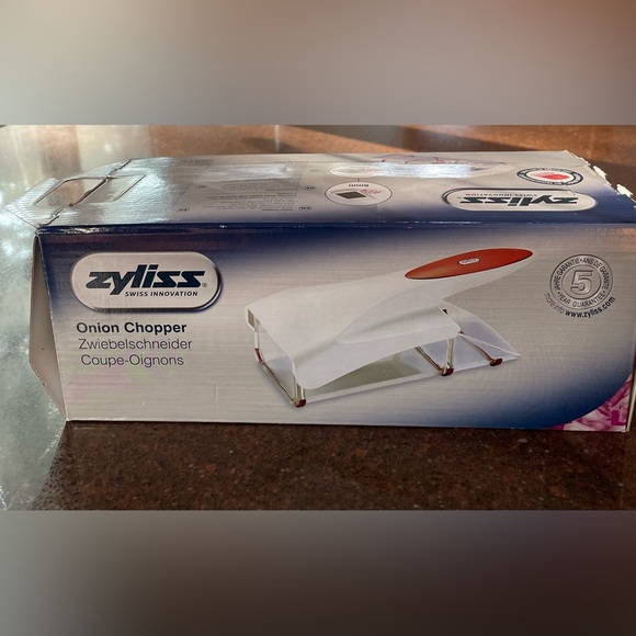 Zyliss Onion Chopper Brand new have never used New with box NWT - Picture 2 of 13